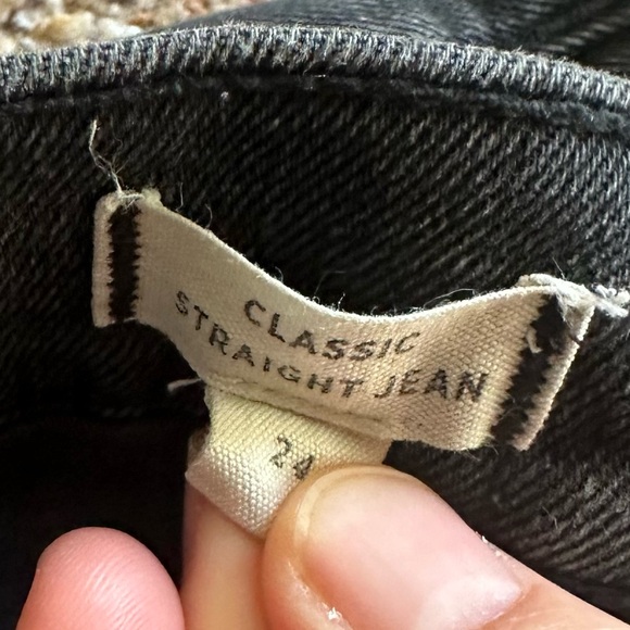 Madewell Classic Straight Jean - Picture 5 of 7